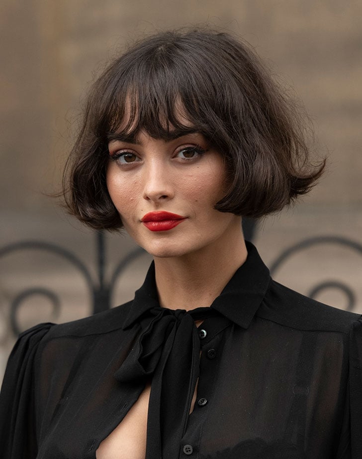 Chin Length Blunt Bob With Blunt Bangs Chin Length Blunt Bob With Blunt Bangs — Simple Haircuts for Wavy Hair