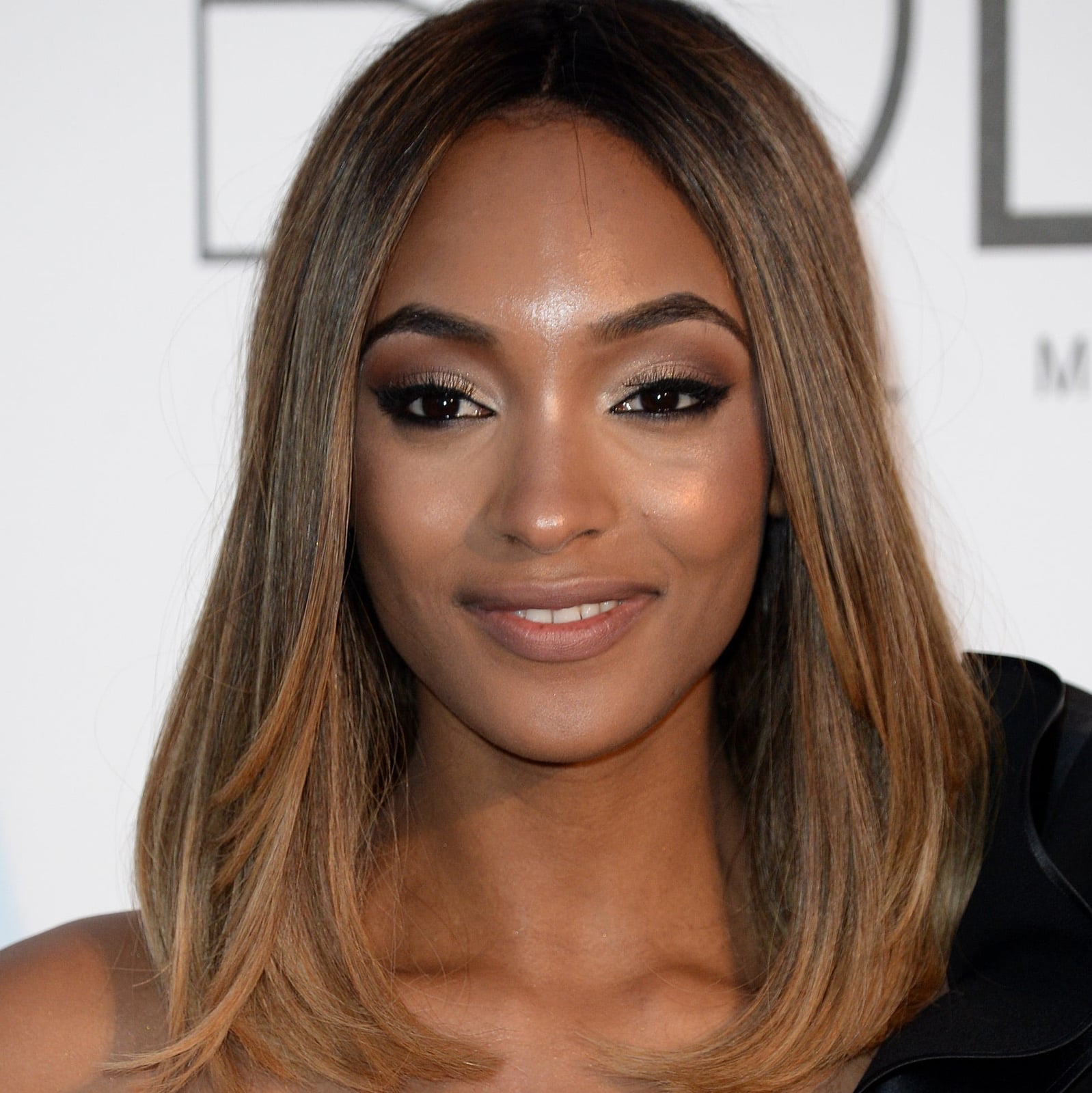 Collarbone Lob With Balayage Collarbone Lob With Balayage — Simple Haircuts for Women