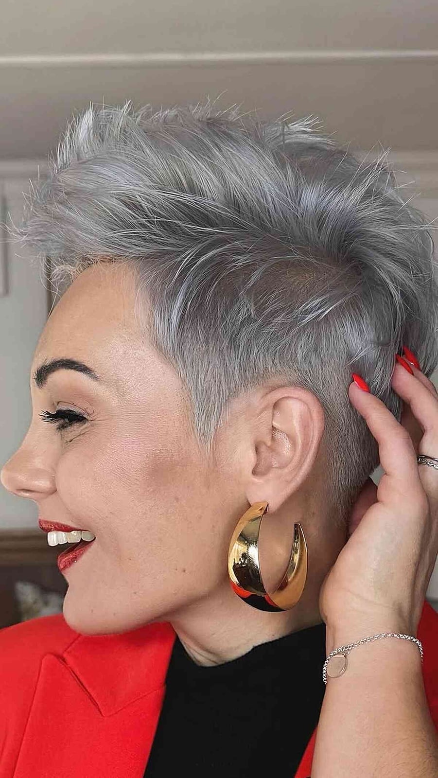Textured Pixie With Crown Volume Textured Pixie With Crown Volume — Simple Hairstyles for Thinning Hair