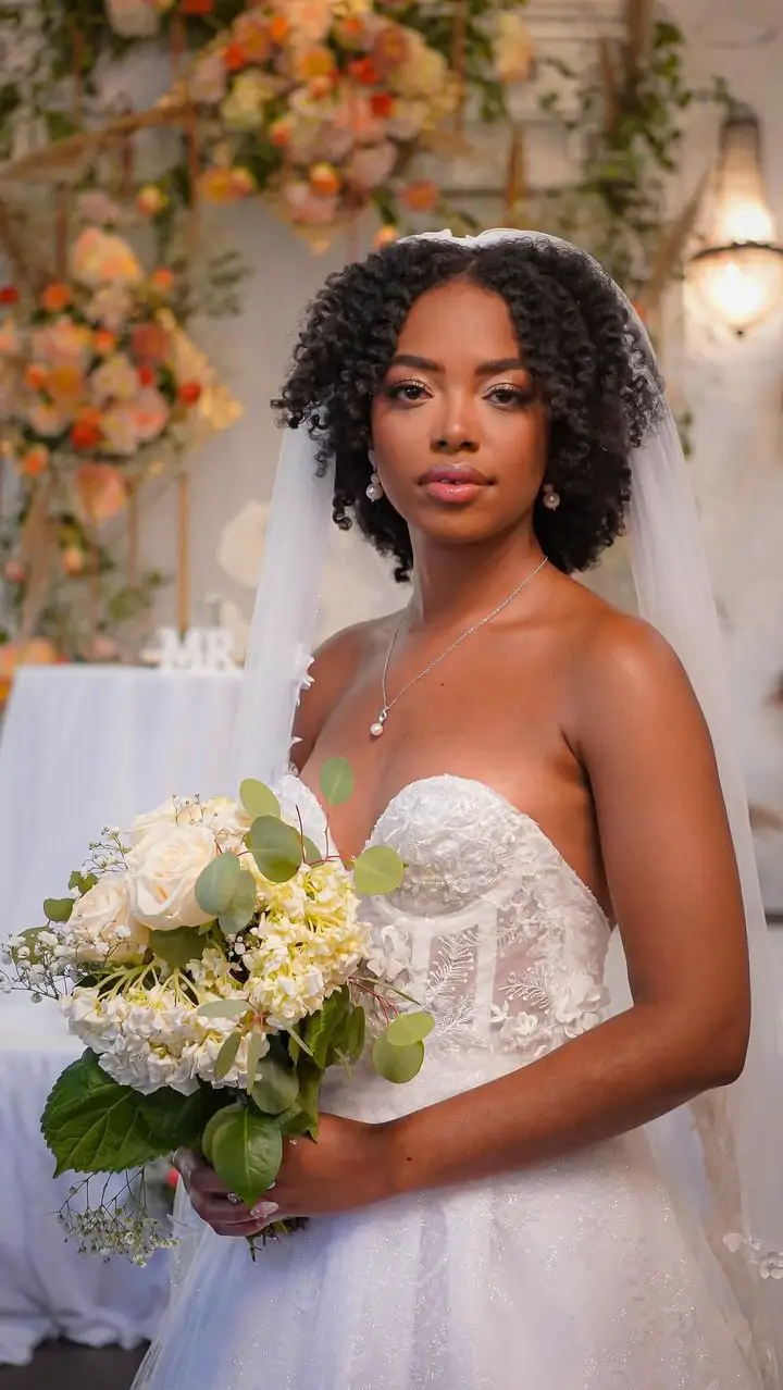 Natural Chin-Length Curls With Veil — Simple Hairstyles for Wedding