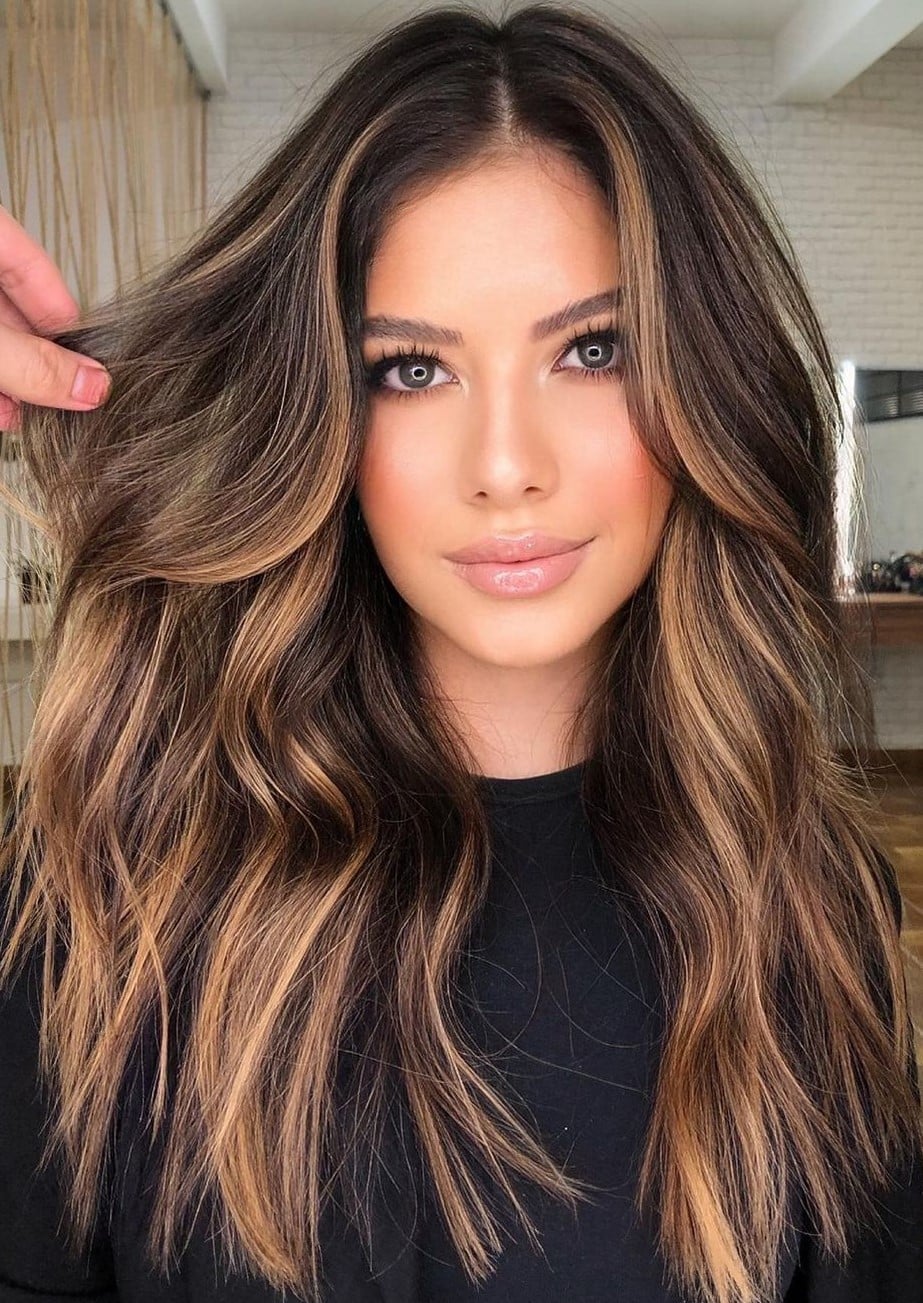 Black Hair With Bold Blonde Highlights Black Hair With Bold Blonde Highlights — Simple Highlights on Dark Hair