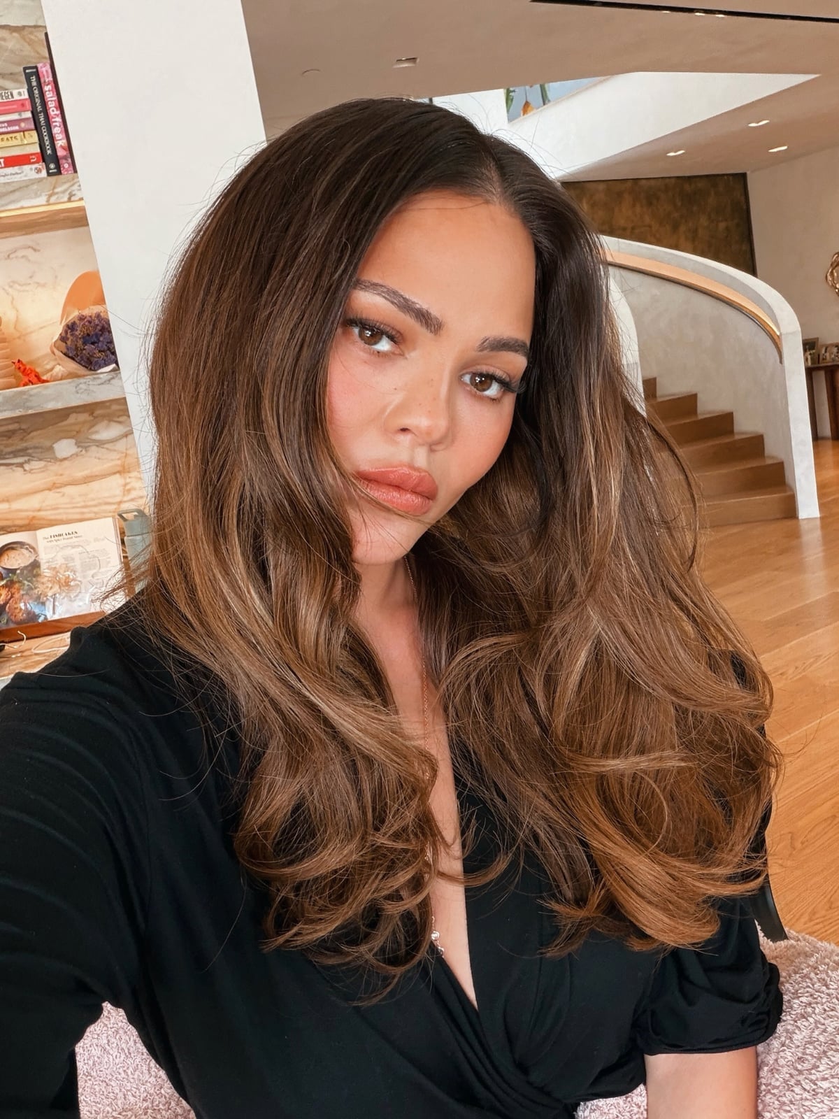 Collarbone Waves With Caramel Highlights Collarbone Waves With Caramel Highlights — Simple Highlights on Dark Hair