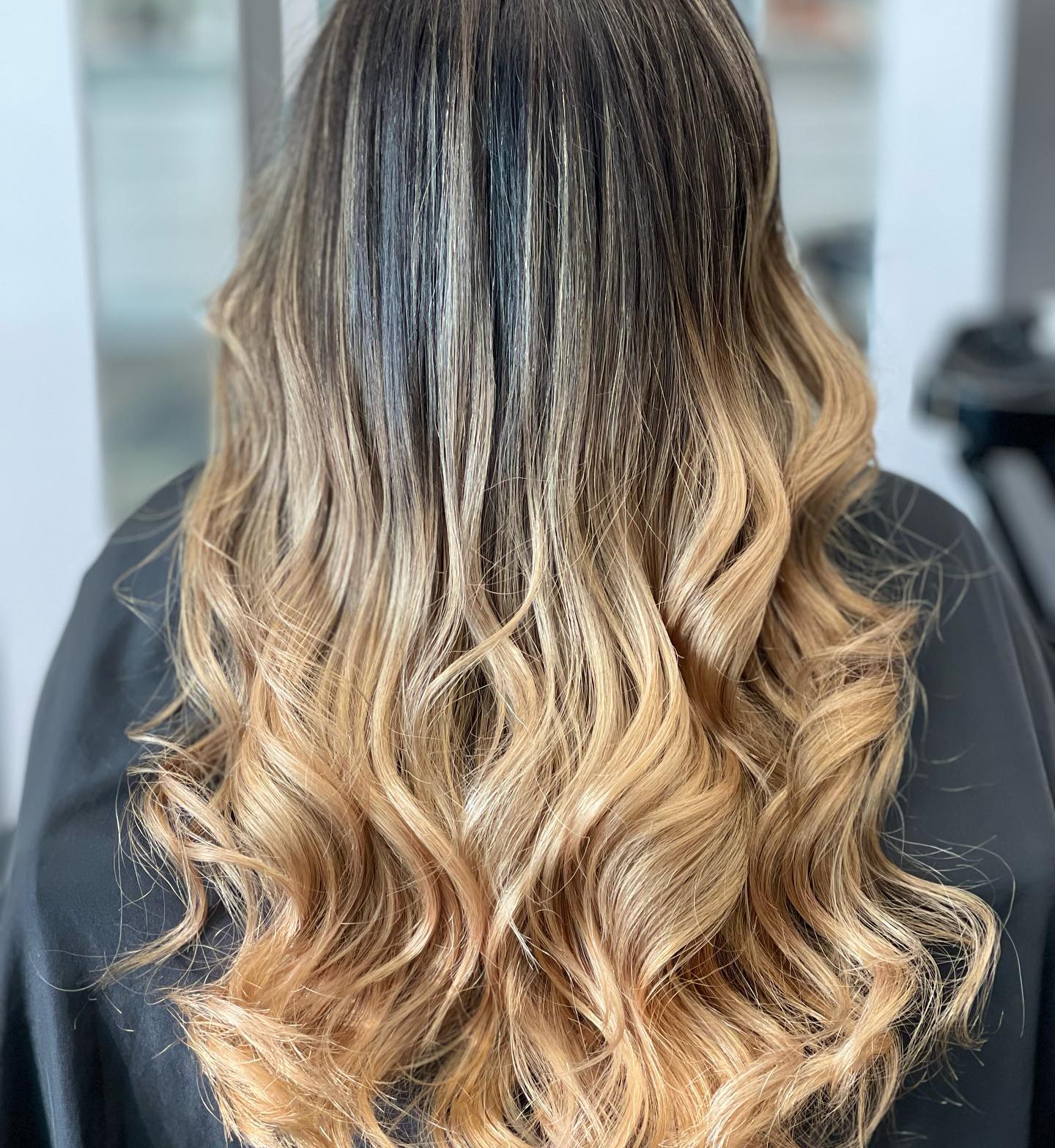 Caramel Honey Balayage With Curtain Bangs — Simple Honey Balayage