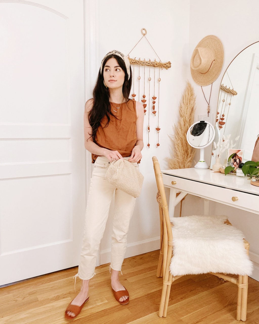 Brown Sleeveless Top and Cream Pants for Relaxed Style — Simple House Outfit Ideas