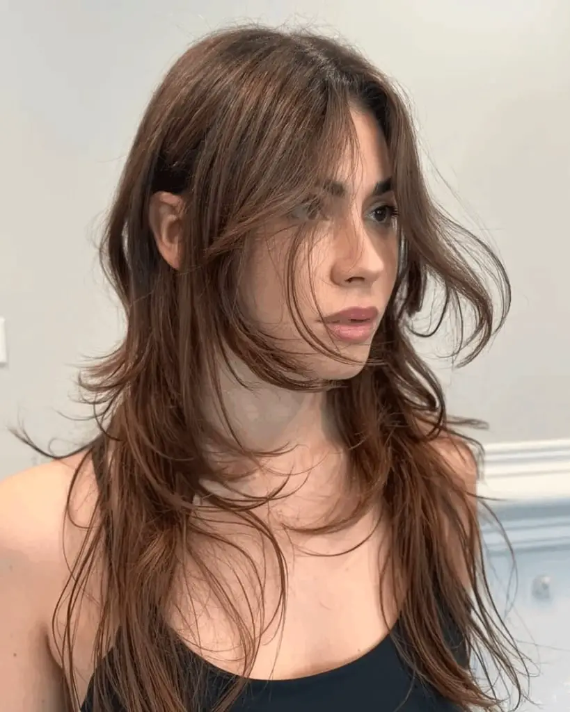 Ribbed Tank Top With Shaggy Layers — Simple Hush Cut
