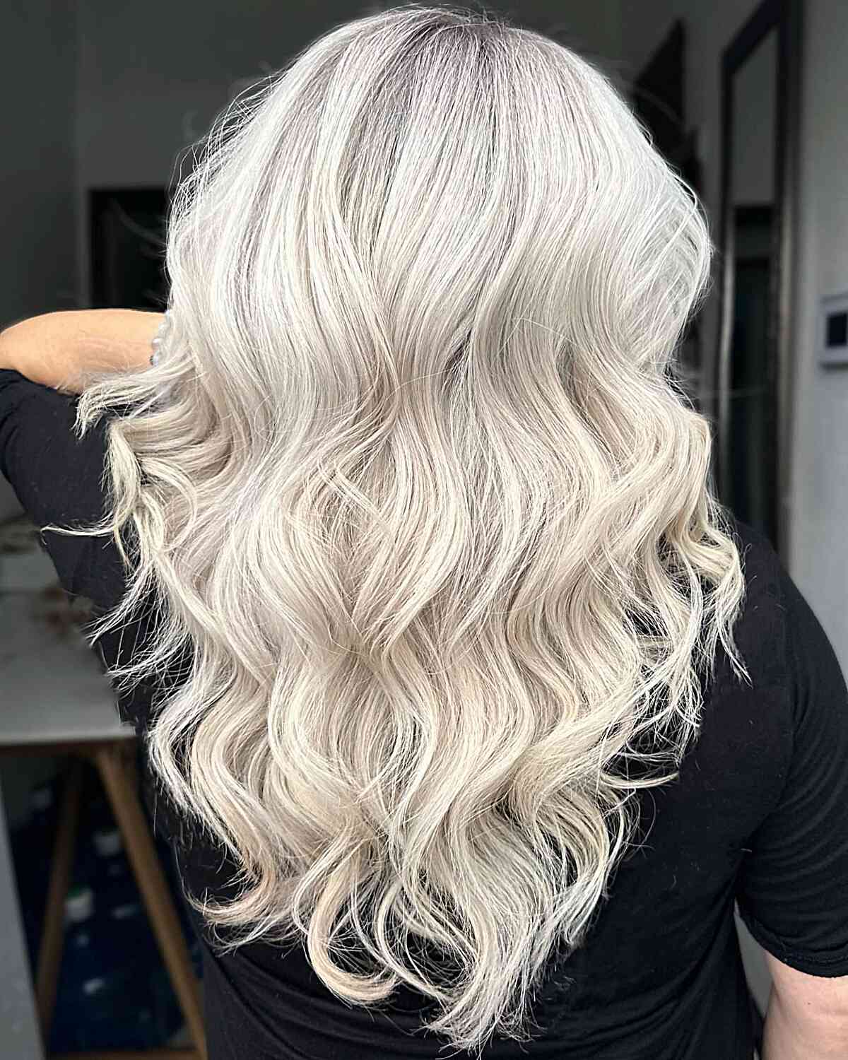 Extreme Platinum Mid-Back With Root Shadow Waves, Wavy Extreme Platinum Mid-Back With Root Shadow Waves, Wavy — Simple Icy Blonde