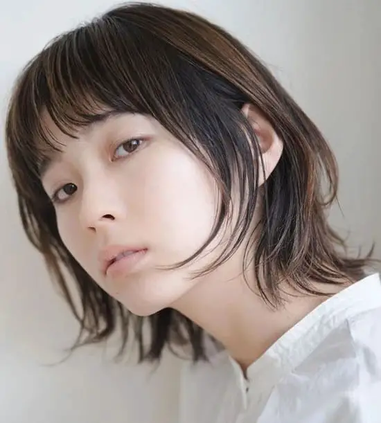 Shoulder-Length Shag With Curtain Bangs — Simple Japanese Hair