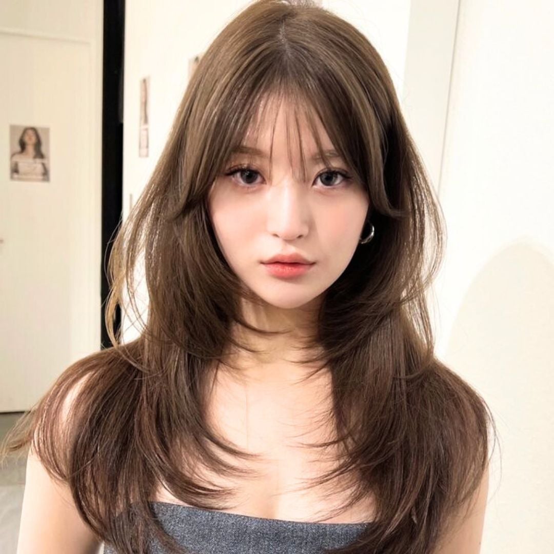 Mid-Back Length Layers With Curtain Bangs — Simple Japanese Hair