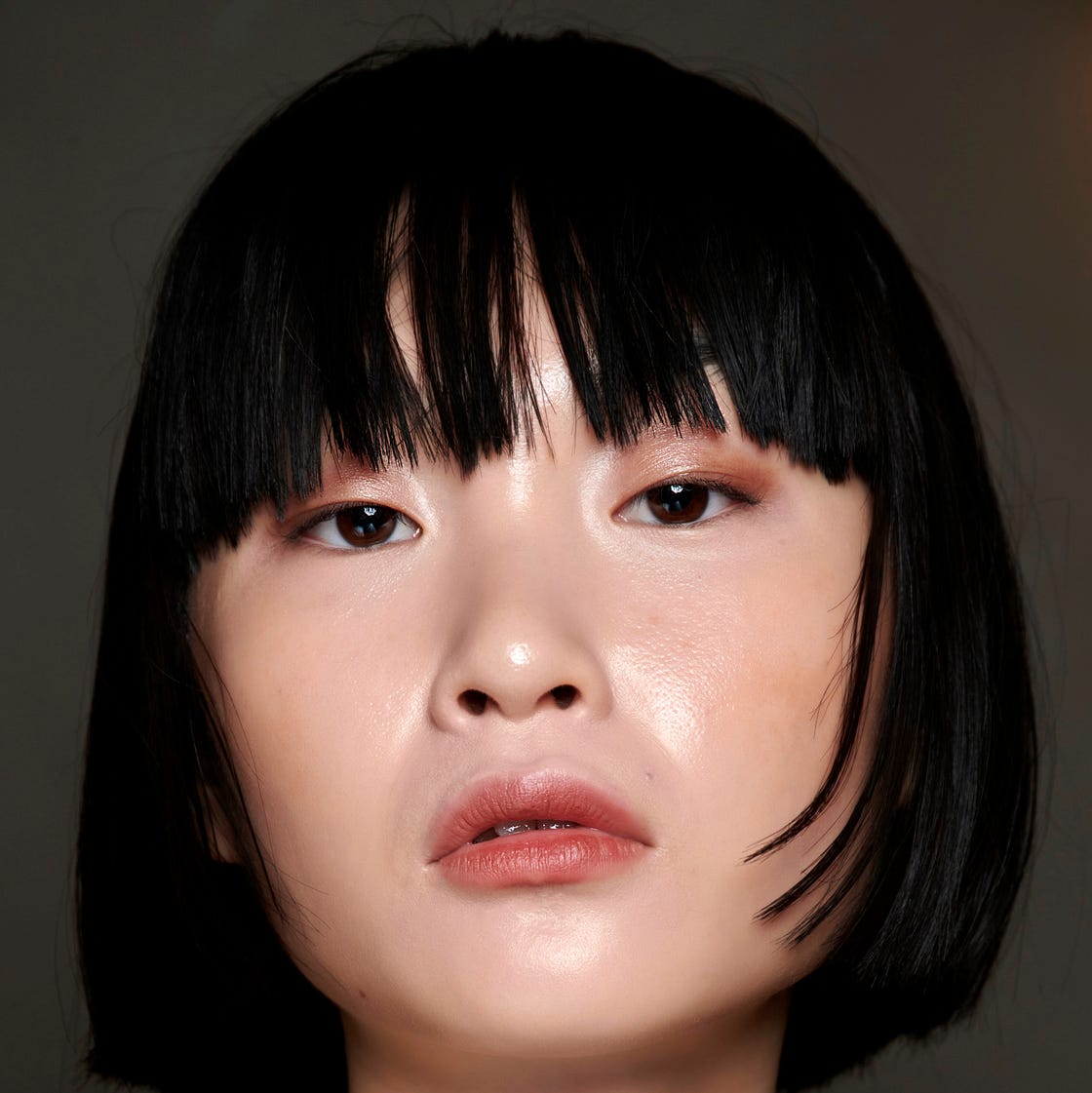 Sleek Chin Bob With Blunt Bangs — Simple Japanese Hairstyles
