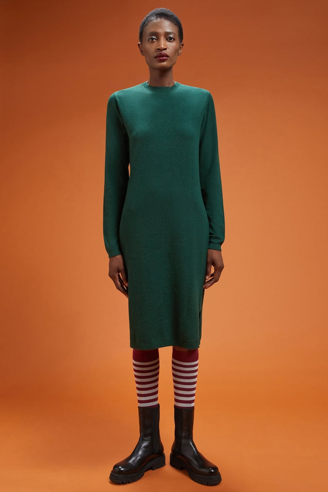 Dark Green Crew Neck Knit Dress with Side Slits — Simple Knitted Dresses