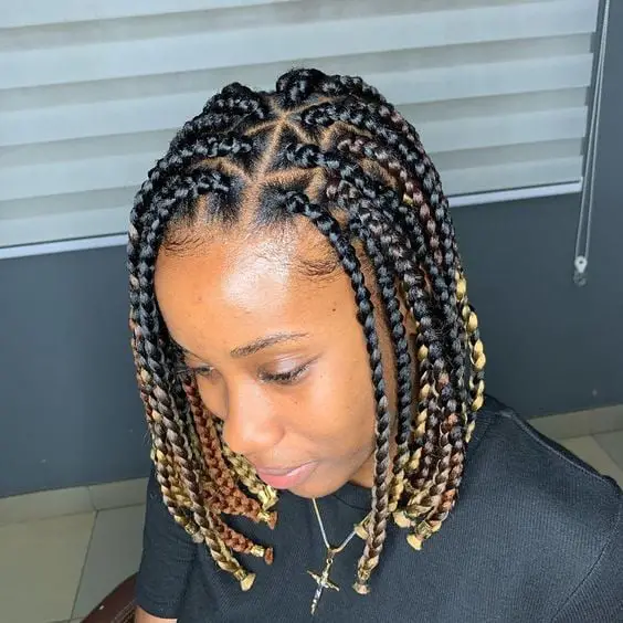 Collarbone Ombre Box Braids With Wavy Ends Collarbone Ombre Box Braids With Wavy Ends — Simple Knotless Box Braids