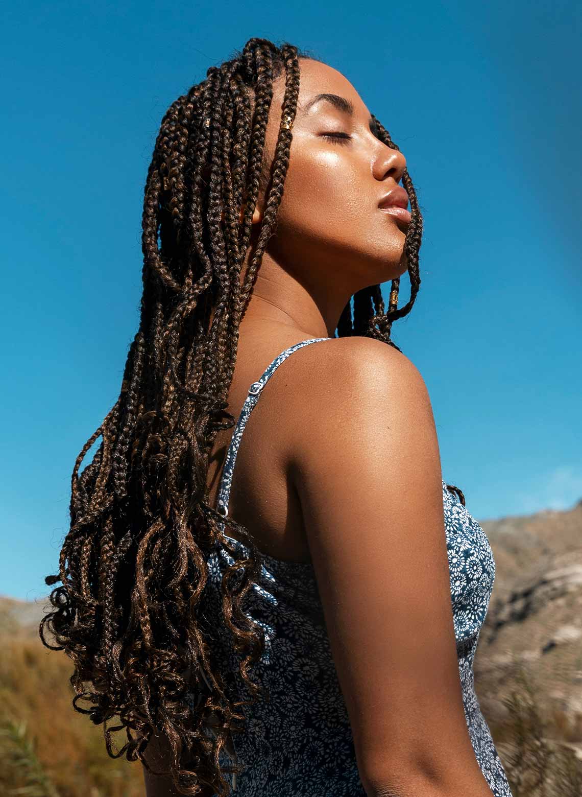 Dark Brown Mid-Back Box Braids With Golden Beads Dark Brown Mid-Back Box Braids With Golden Beads — Simple Knotless Braids