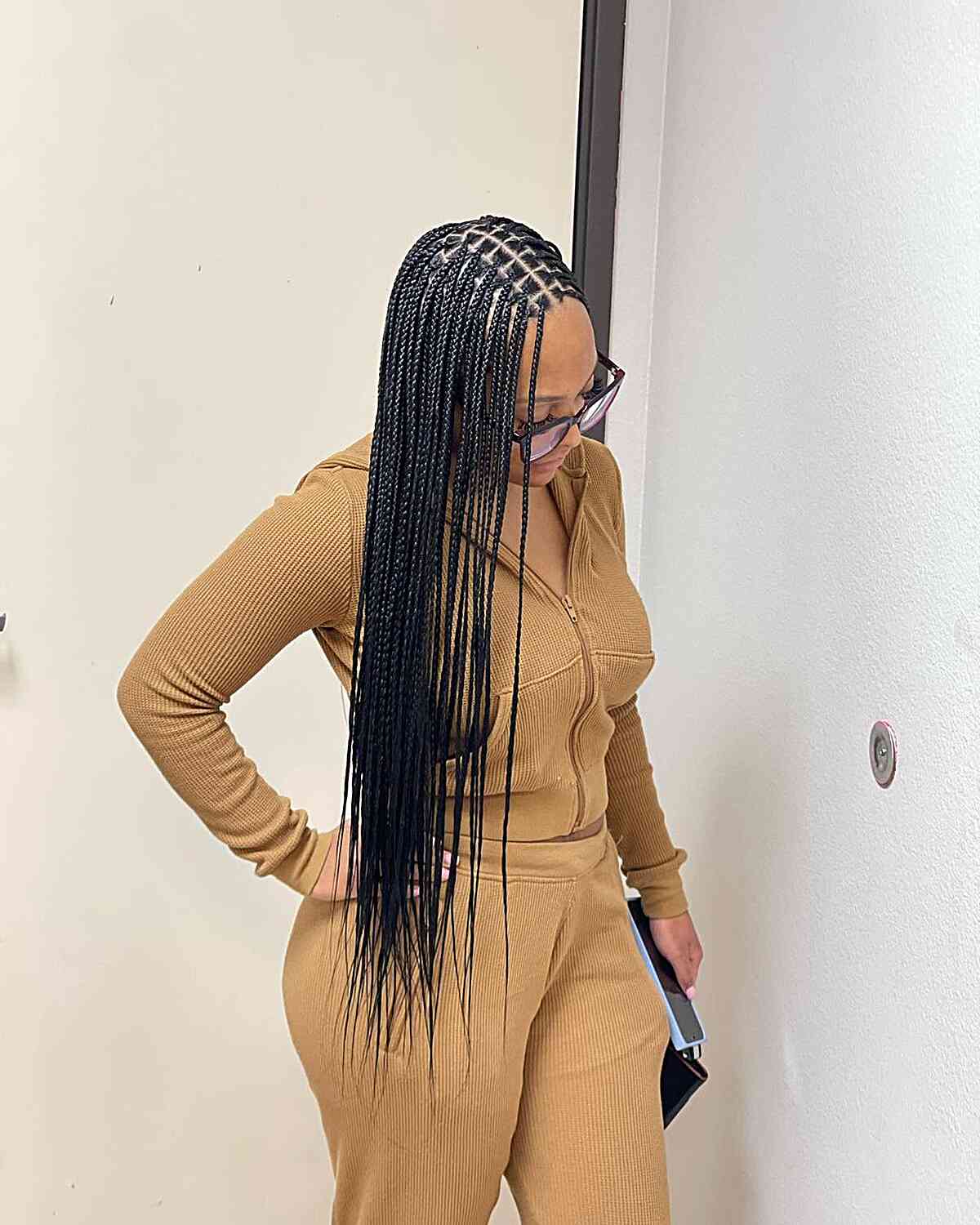 Shoulder Length Fine Straight Black Box Braids Shoulder Length Fine Straight Black Box Braids — Simple Knotless Braids