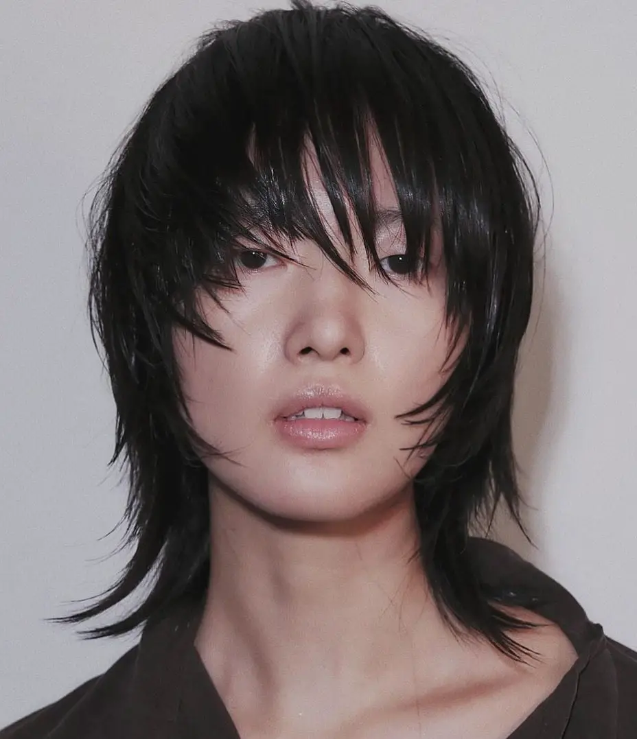 Shoulder Length Wolf Cut Wet Look — Simple Korean Hair