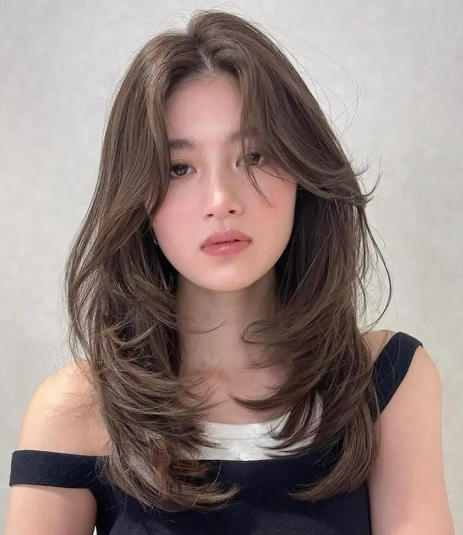 Collarbone Hush Cut With Wispy Bangs — Simple Korean Hair