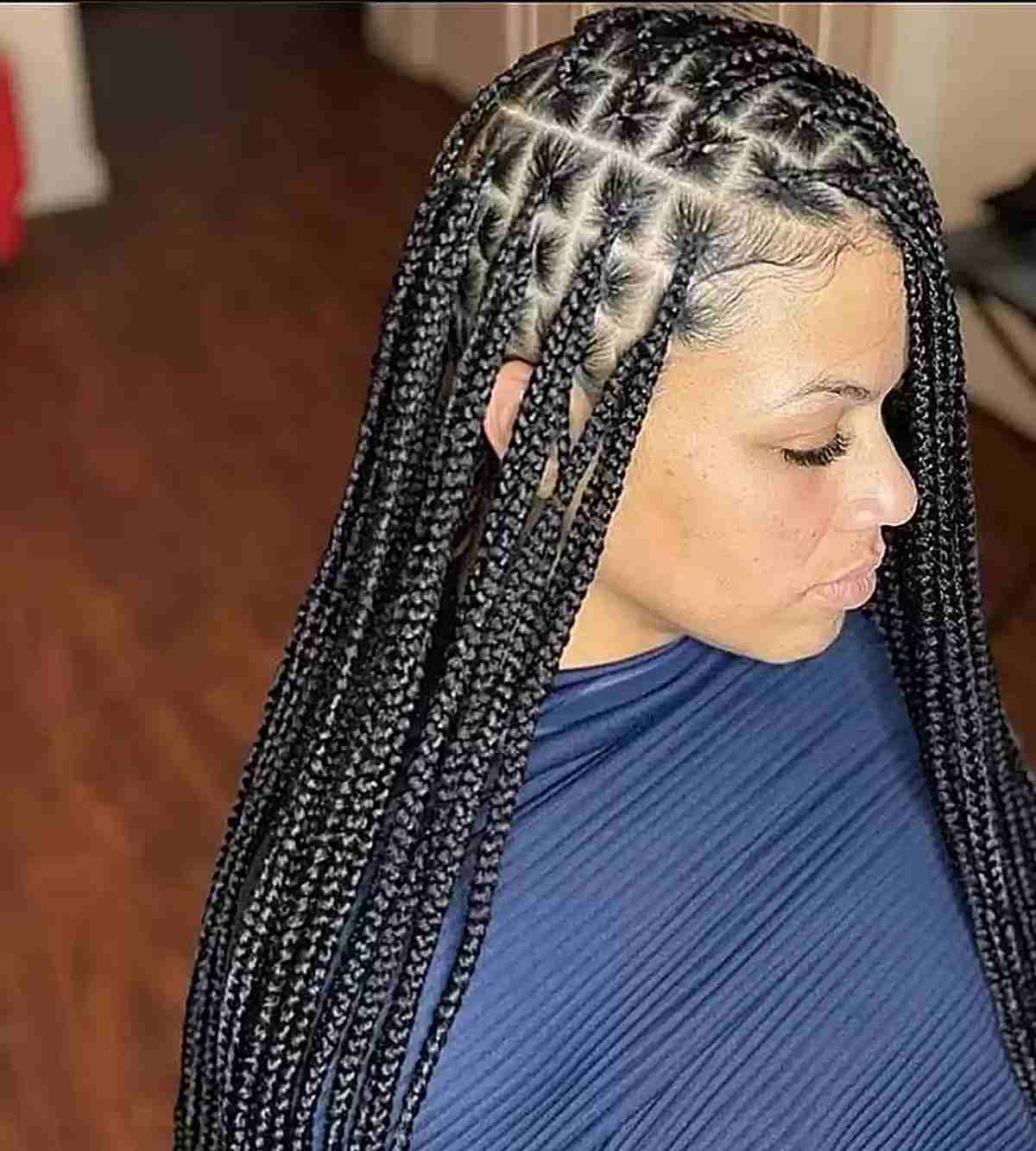 Black Braids With Precise Square Sections Black Braids With Precise Square Sections — Simple Large Knotless Braids