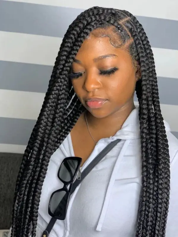 Shoulder Length Black Knotless Bob Shoulder Length Black Knotless Bob — Simple Large Knotless Braids