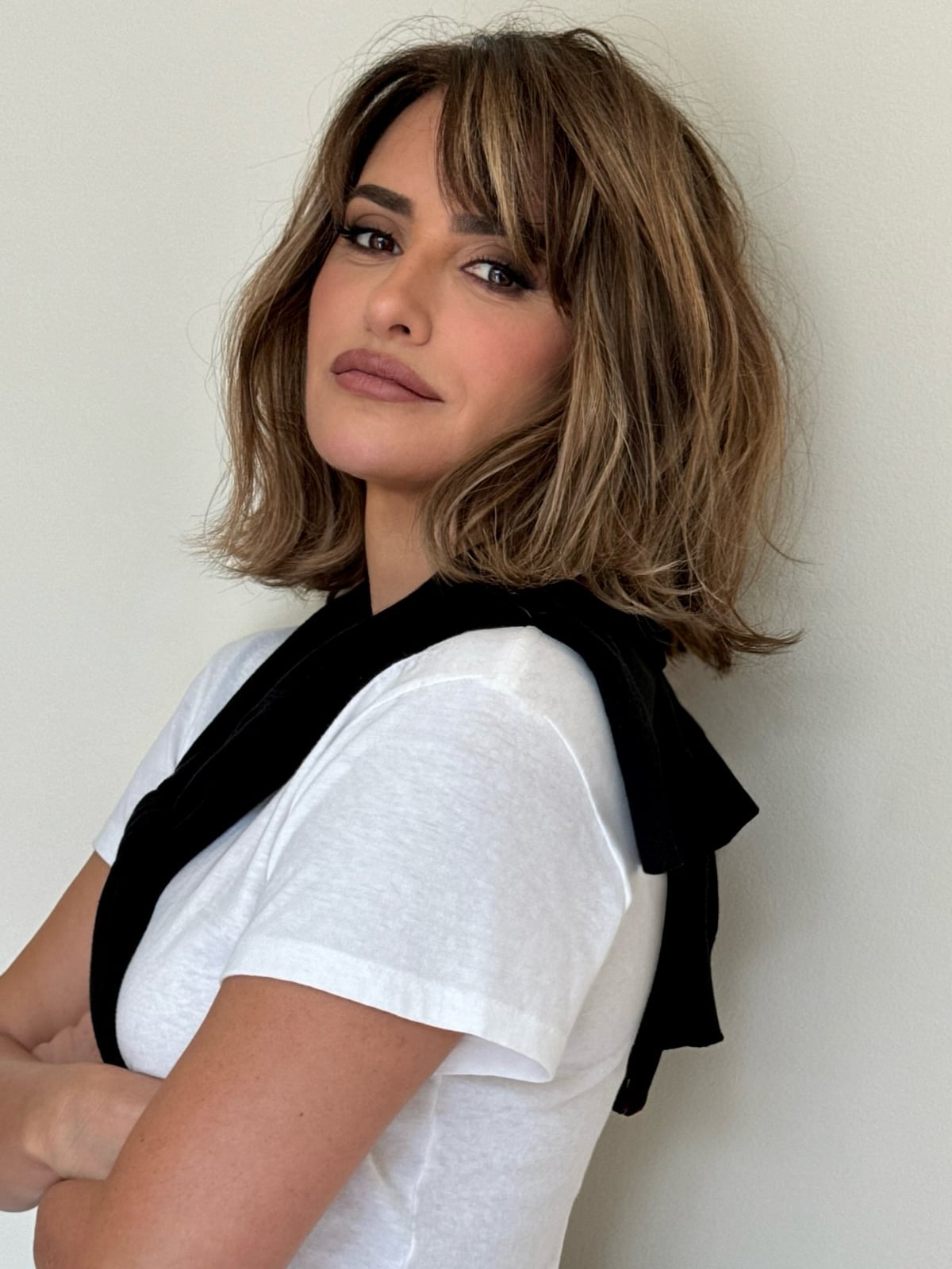 Collarbone Bob With Wispy Bangs — Simple Layer Bob