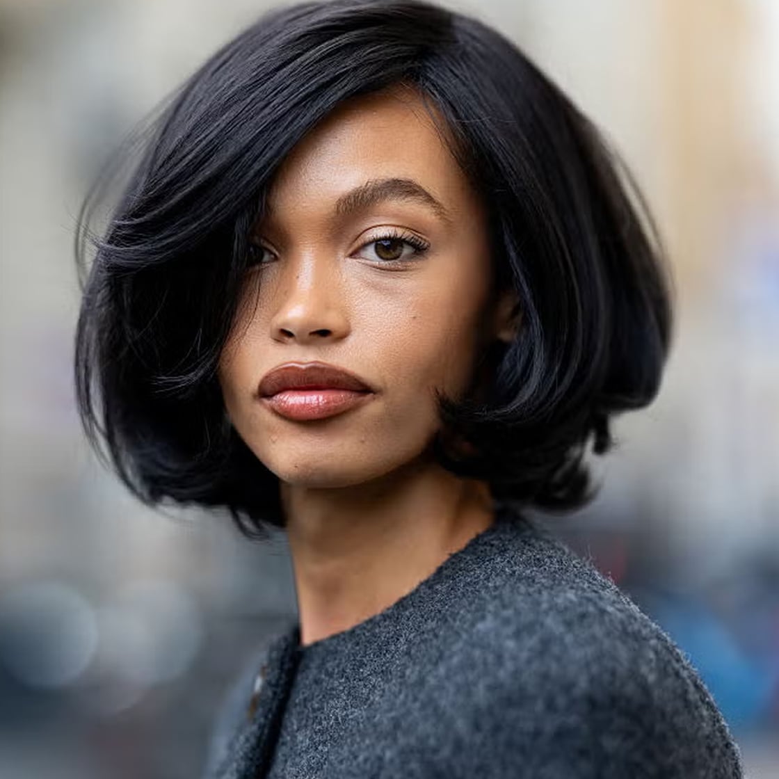 Collarbone Bob With Voluminous Face-Framing Layers Collarbone Bob With Voluminous Face-Framing Layers — Simple Layered Bob Hairstyles