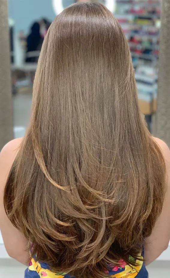Mid-Back Length With Face Framing Layers Mid-Back Length With Face Framing Layers — Simple Layers Hairstyles