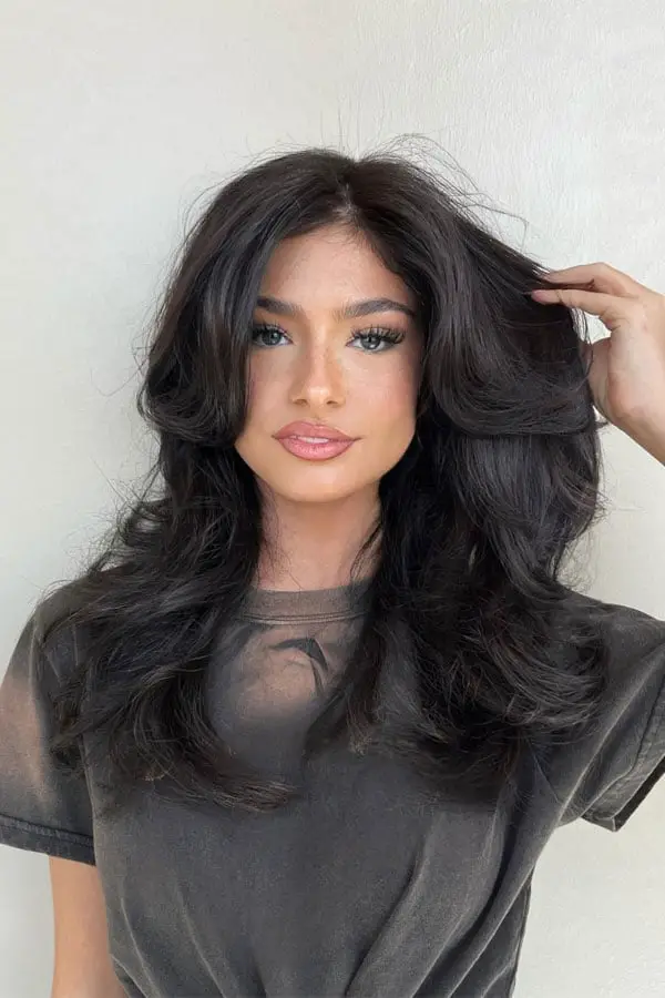 Mid-Back Layers With Face Framing and Brown With Blonde Balayage Mid-Back Layers With Face Framing and Brown With Blonde Balayage — Simple Layers Hairstyles