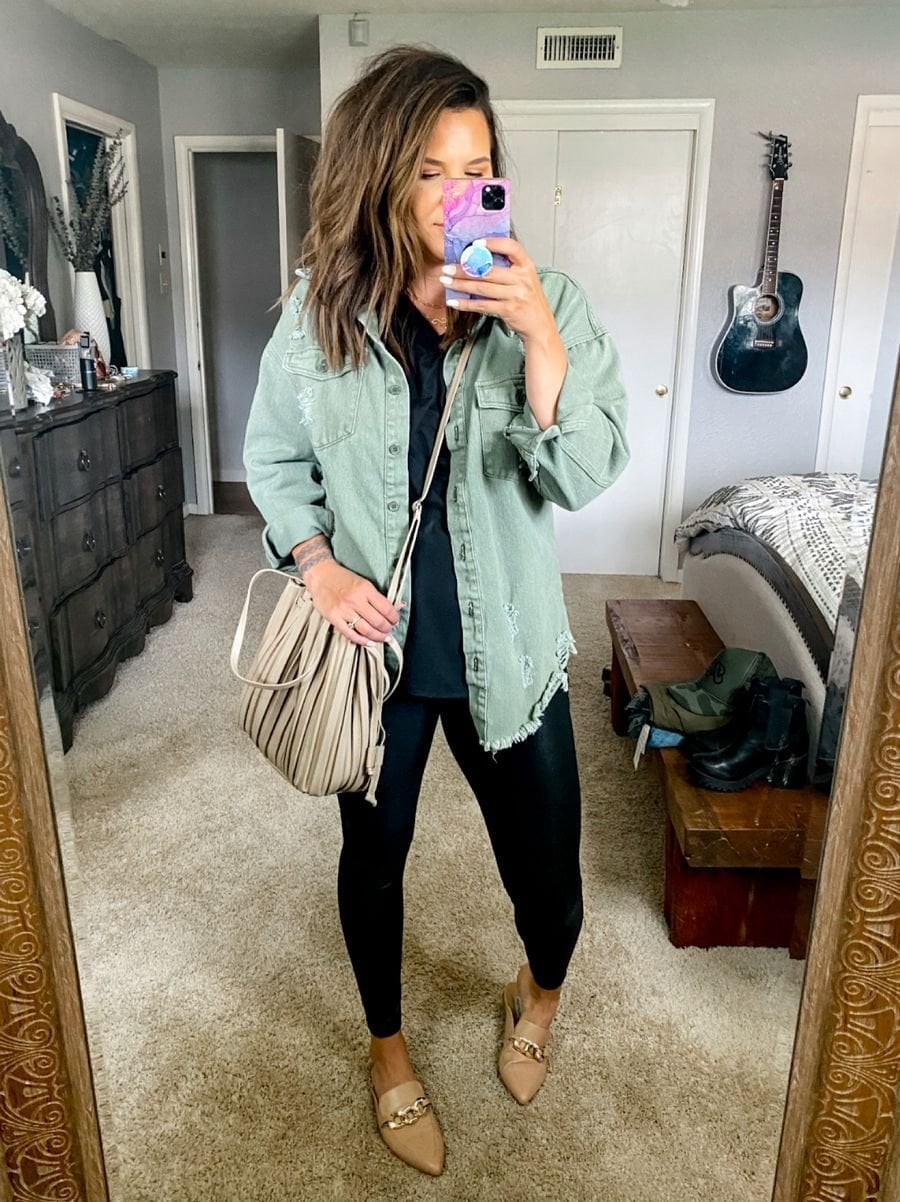 Black Leggings with Distressed Denim Jacket Black Leggings with Distressed Denim Jacket — Simple Leggings Outfits Casual