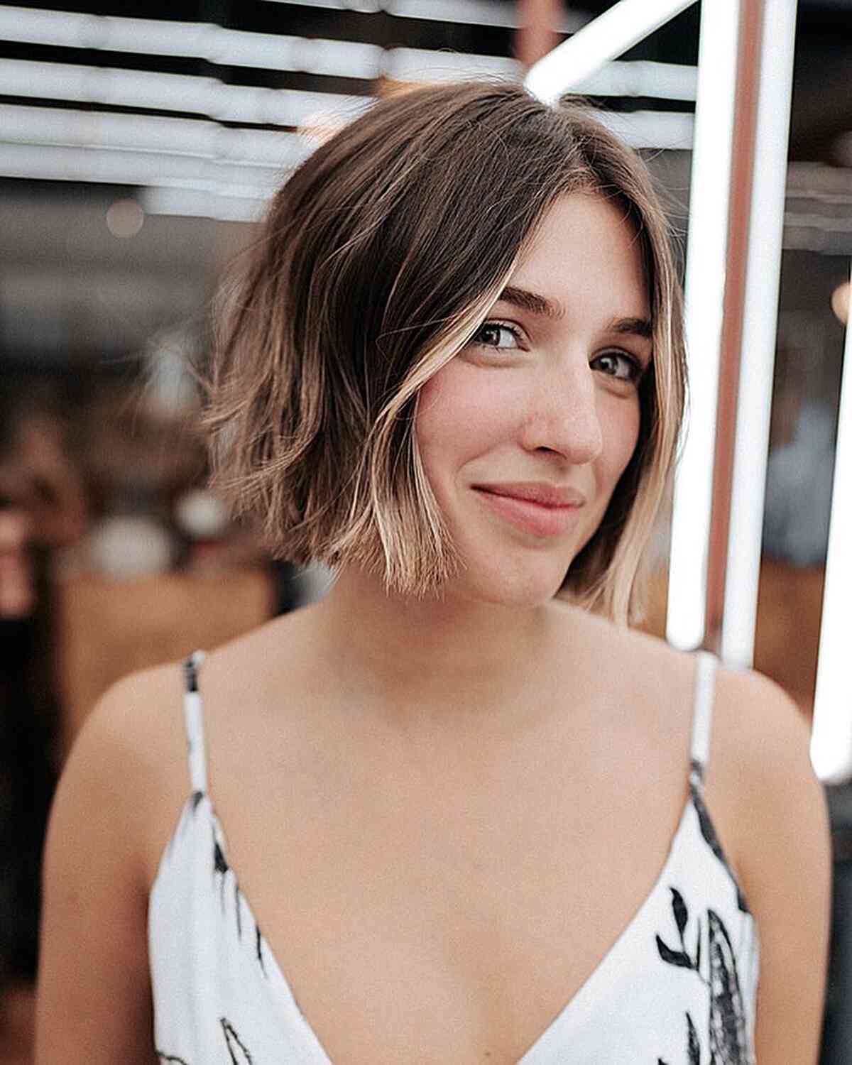 Wavy Chin Bob With Face Framing Pieces Wavy Chin Bob With Face Framing Pieces — Simple Lengths Bob