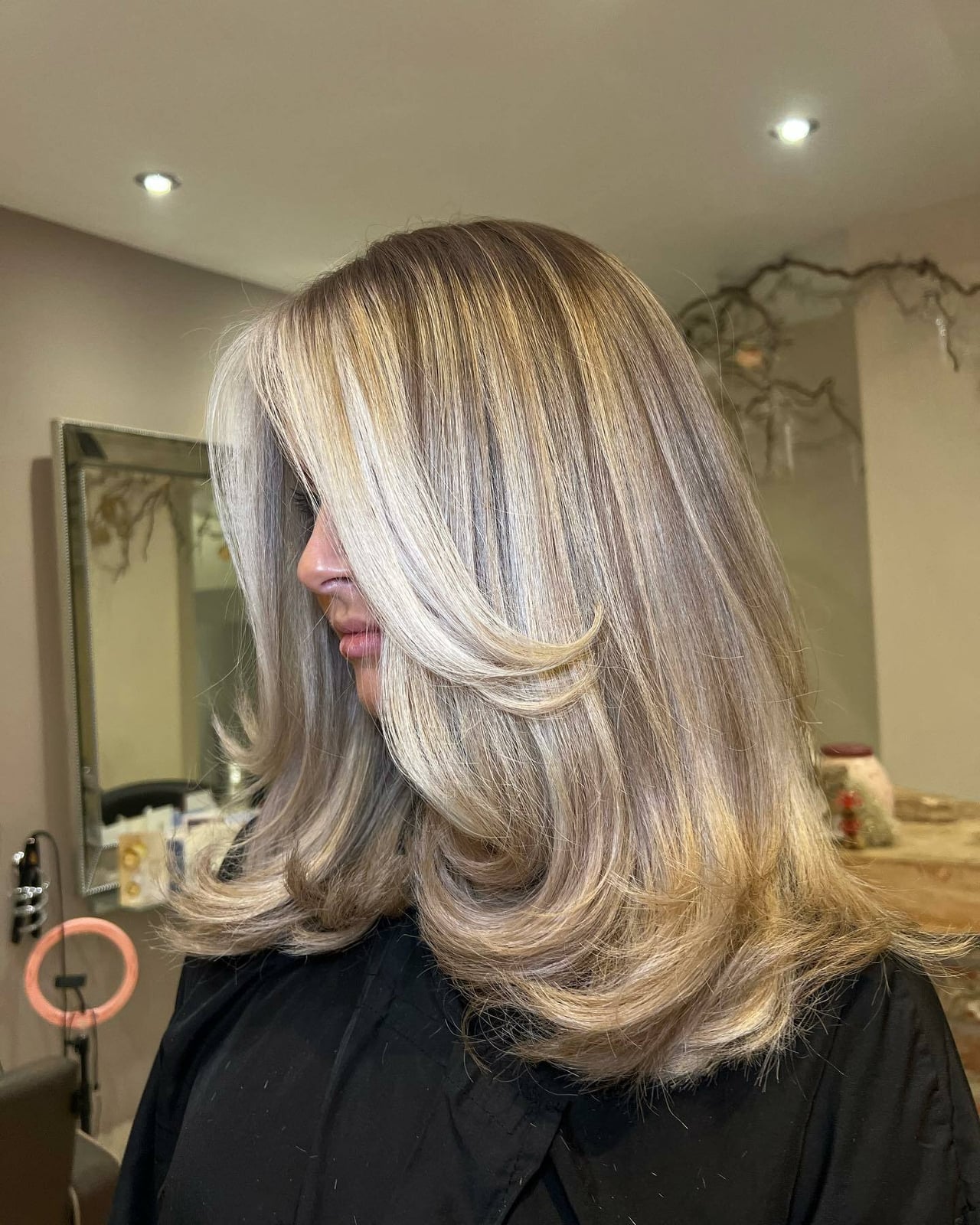 Collarbone Long Bob with Curtain Bangs Collarbone Long Bob with Curtain Bangs — Simple Lengths Haircut