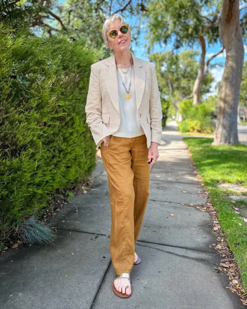 Brown Linen Pants with Striped Linen Blazer Brown Linen Pants with Striped Linen Blazer — Simple Linen Pants Outfits