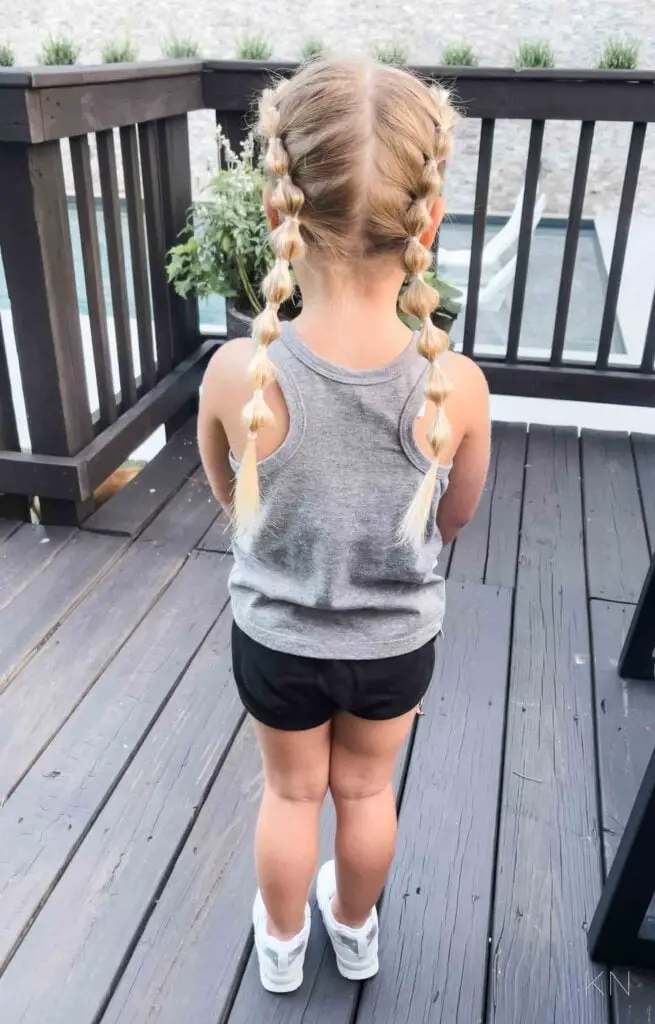 Collarbone Bubble Braids — Simple Little Girl Braids