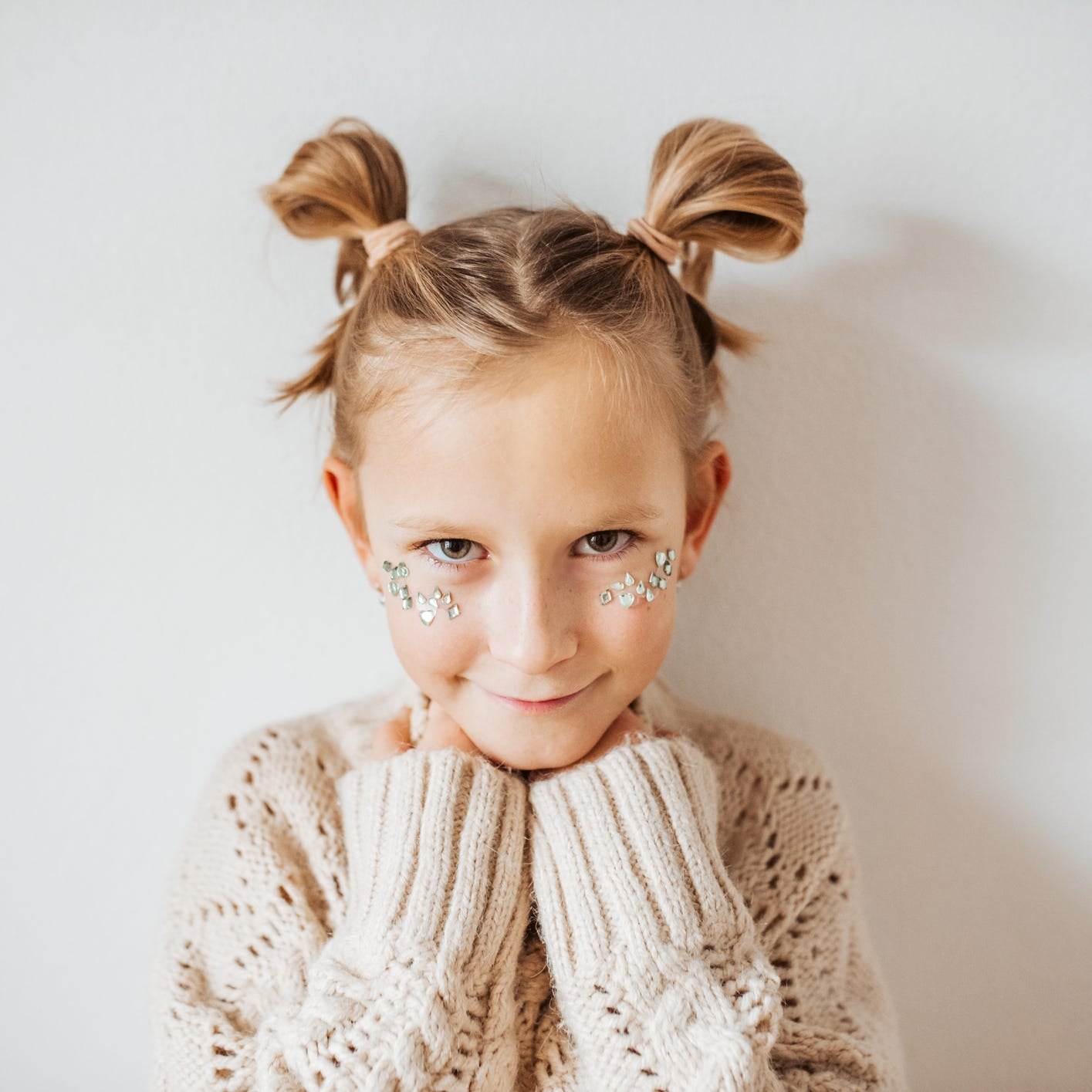 Collarbone Length Double Buns With Gems Collarbone Length Double Buns With Gems — Simple Little Girl Hairstyles