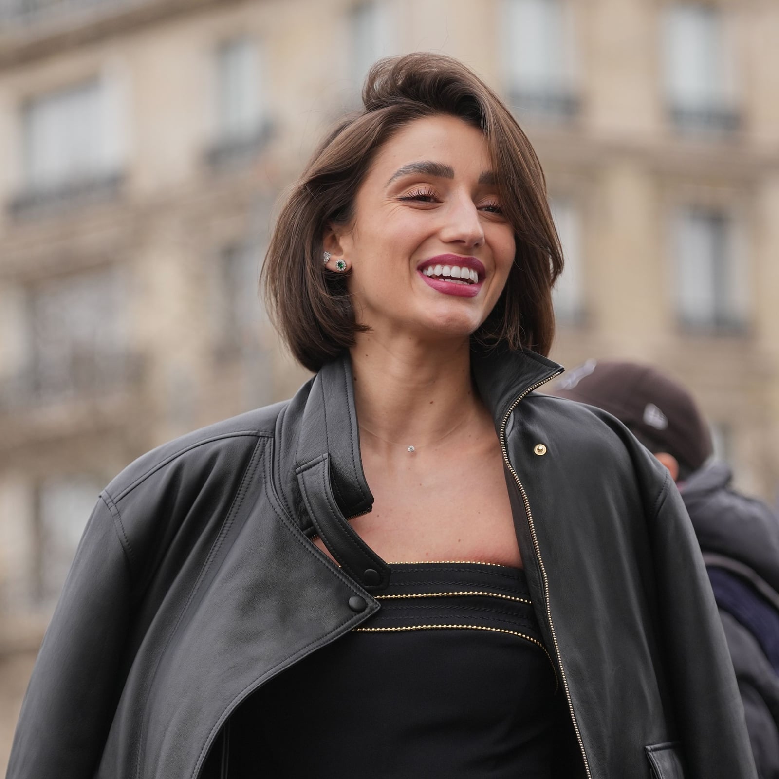 Chin Length Bob Face-Framing Layers Chin Length Bob Face-Framing Layers — Simple Long Bob Hairstyles