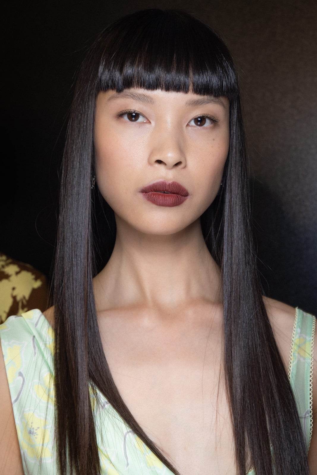 Shoulder Length Straight Dark Brown With Blunt Bangs Shoulder Length Straight Dark Brown With Blunt Bangs — Simple Long Haircuts