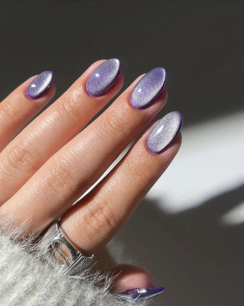 Medium Almond Lilac Cat Eye — Simple Magnetic Nails