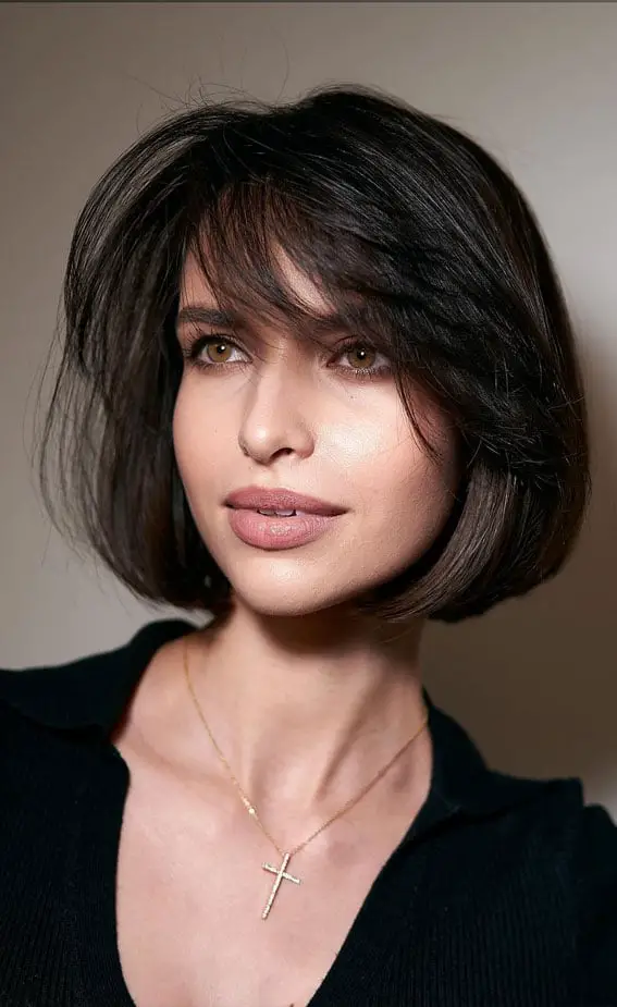 Chin Length Bob Side Swept Bangs Blowout, Dark Brown Chin Length Bob Side Swept Bangs Blowout, Dark Brown — Simple Medium Bob