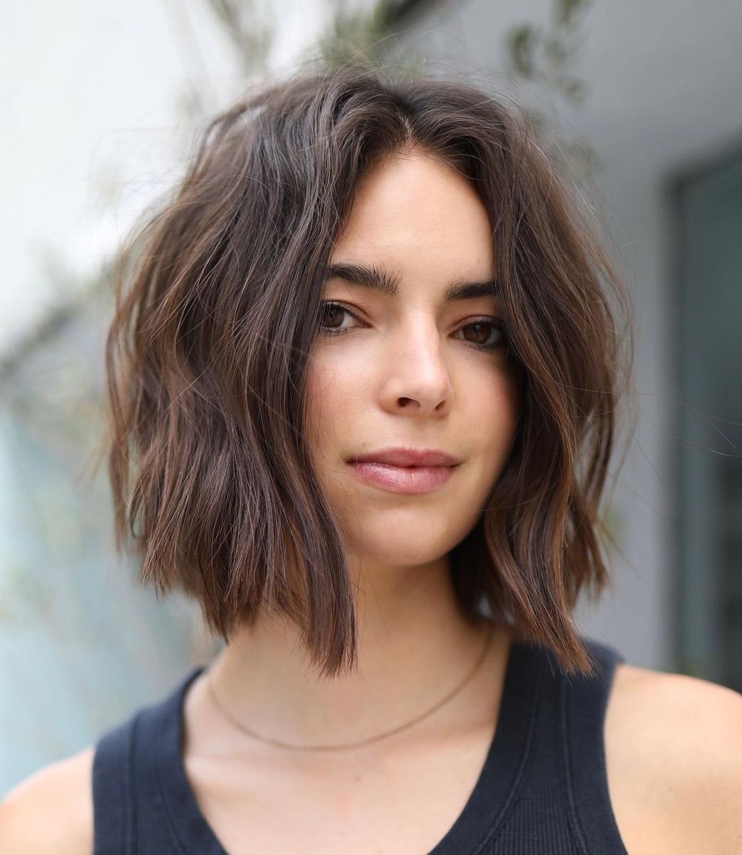 Collarbone Lob Natural Waves Collarbone Lob Natural Waves — Simple Middle Part Hair
