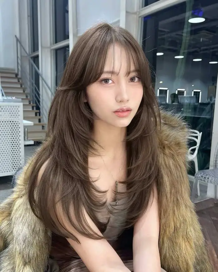 Mid-Back Layered Mocha With Curtain Bangs — Simple Mocha Hair