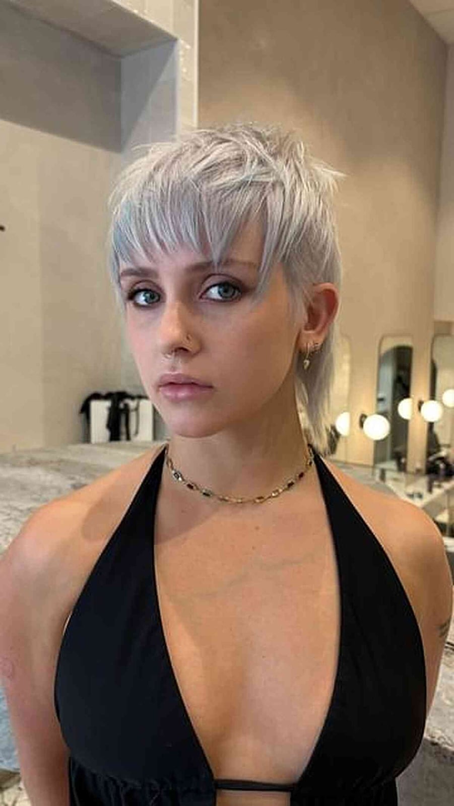 Ear Length Ash Blonde Shag With Blunt Fringe — Simple Mullet Hairstyles