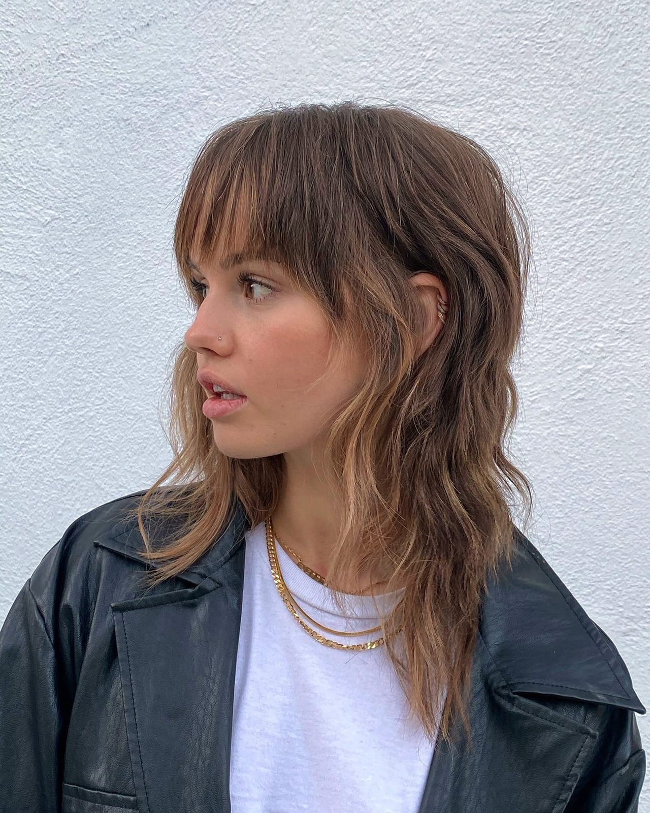 Medium Brown Mullet With Choppy Bangs — Simple Mullet Hairstyles
