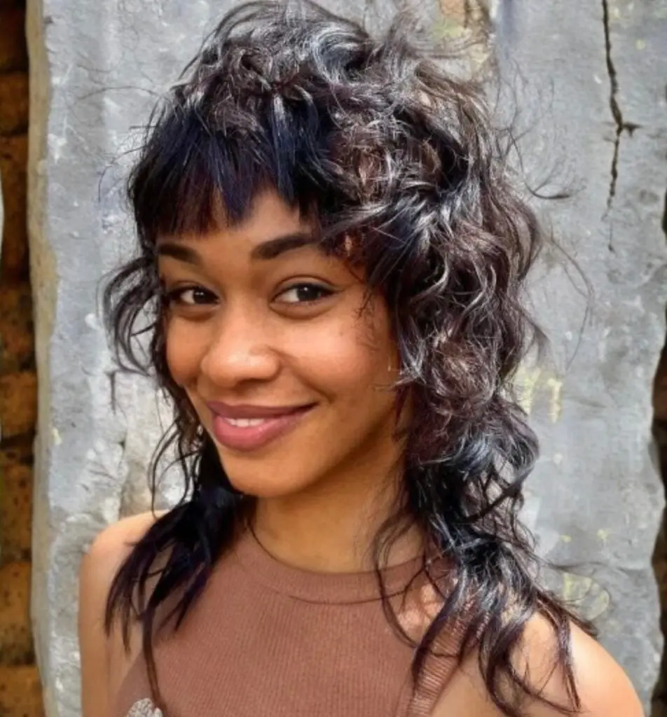 Wavy Dark Brown Mullet With Face-Framing Bangs — Simple Mullet Hairstyles