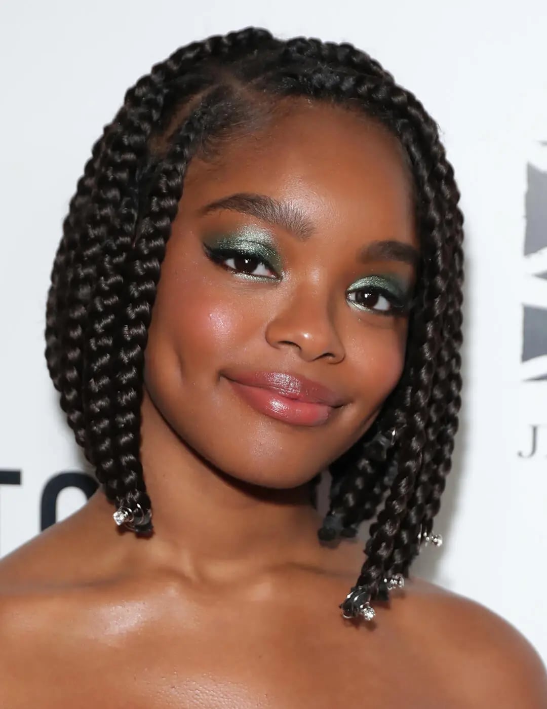 Collarbone Length Wavy Box Braids With Beads — Simple Natural Hair Braids