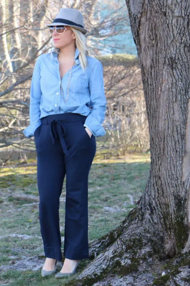 Tie Waist Trousers With a Button-Down Shirt, Office-Safe Version Tie Waist Trousers With a Button-Down Shirt, Office-Safe Version — Simple Navy Blue Pants Outfits
