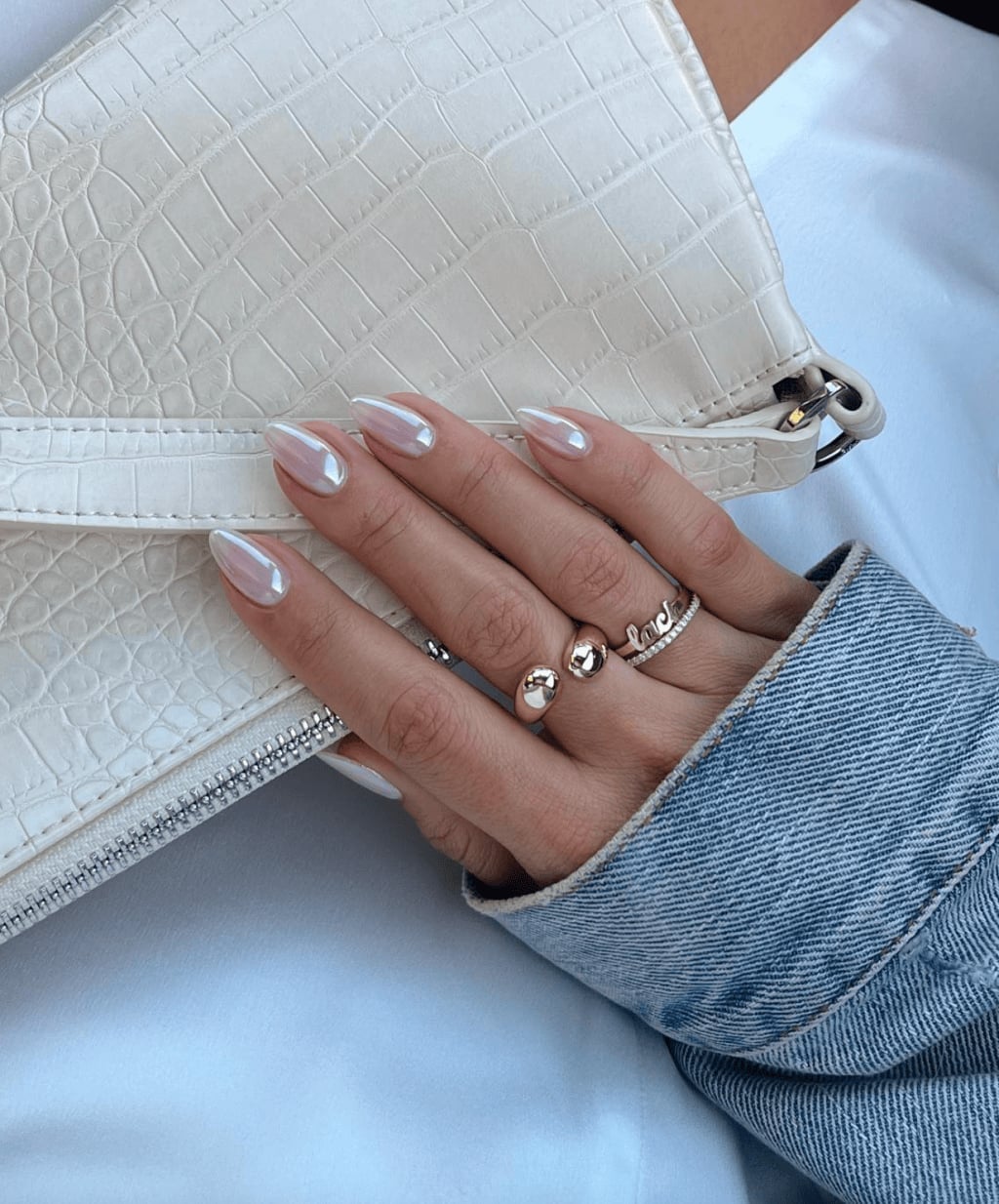Medium Almond Pale Nude Pearlescent Chrome, Close-Up Take — Simple Nude Chrome Nails