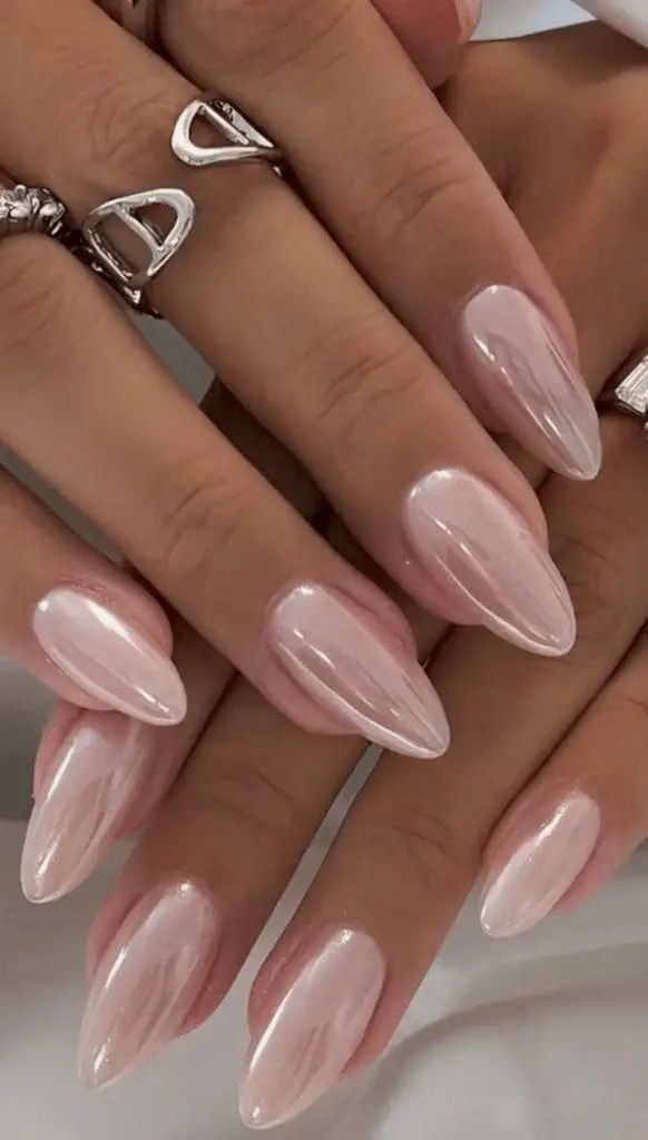 Medium Almond Pale Pink Nude Intense Pearlescent Chrome — Simple Nude Chrome Nails