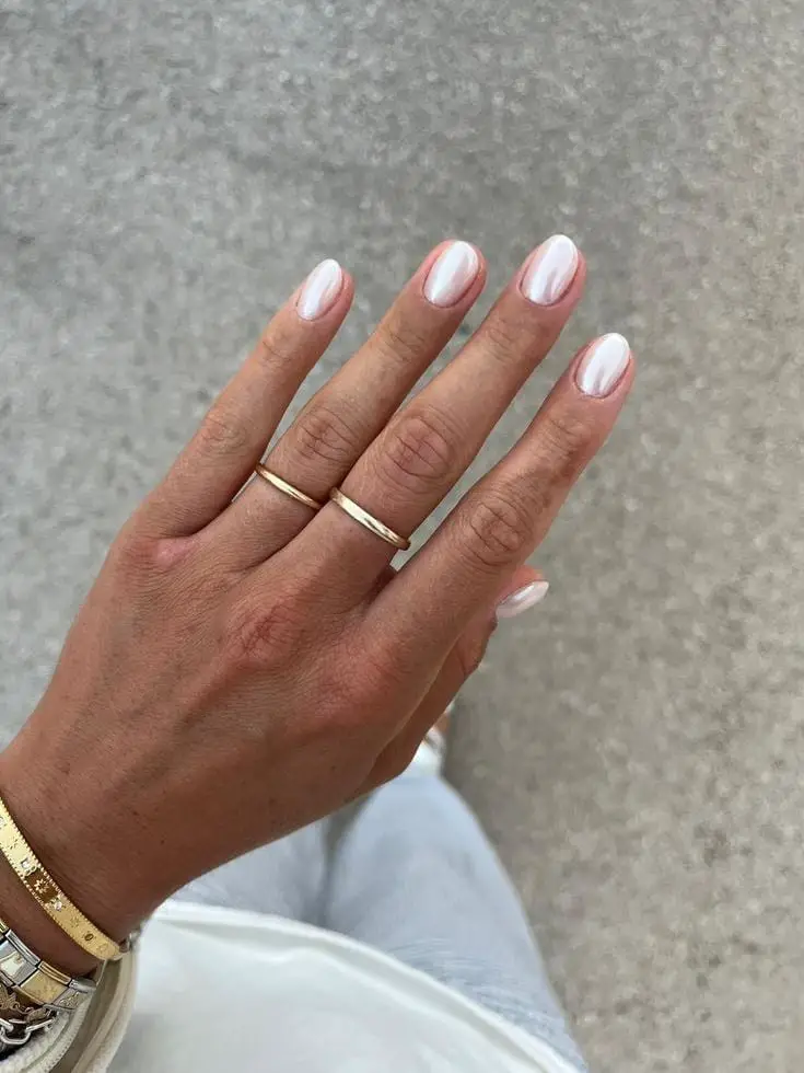 Short Oval Nude Chrome With Pearlescent Shift, Creating A Soft — Simple Nude Chrome Nails