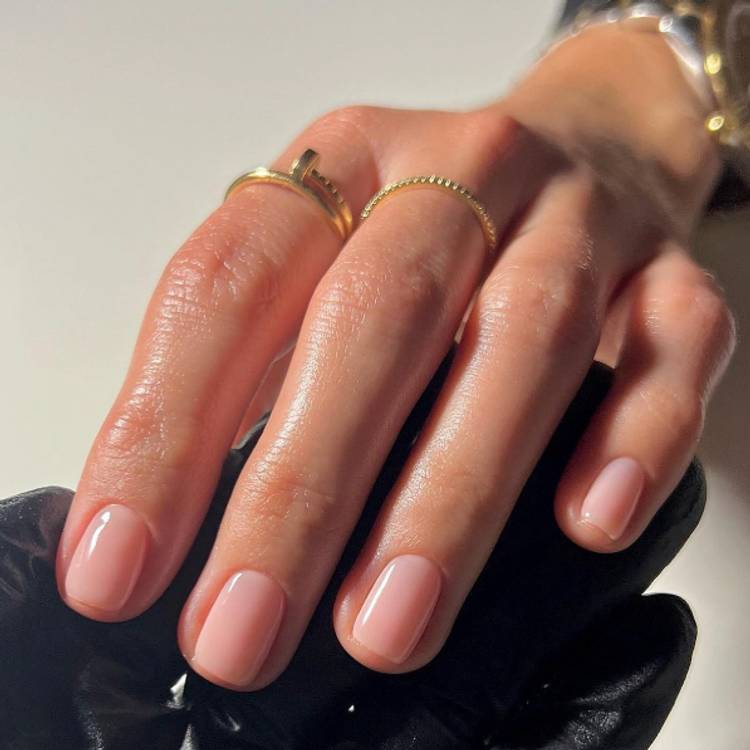 DIY Sheer Milky Pink Short Square — Simple Nude Nails