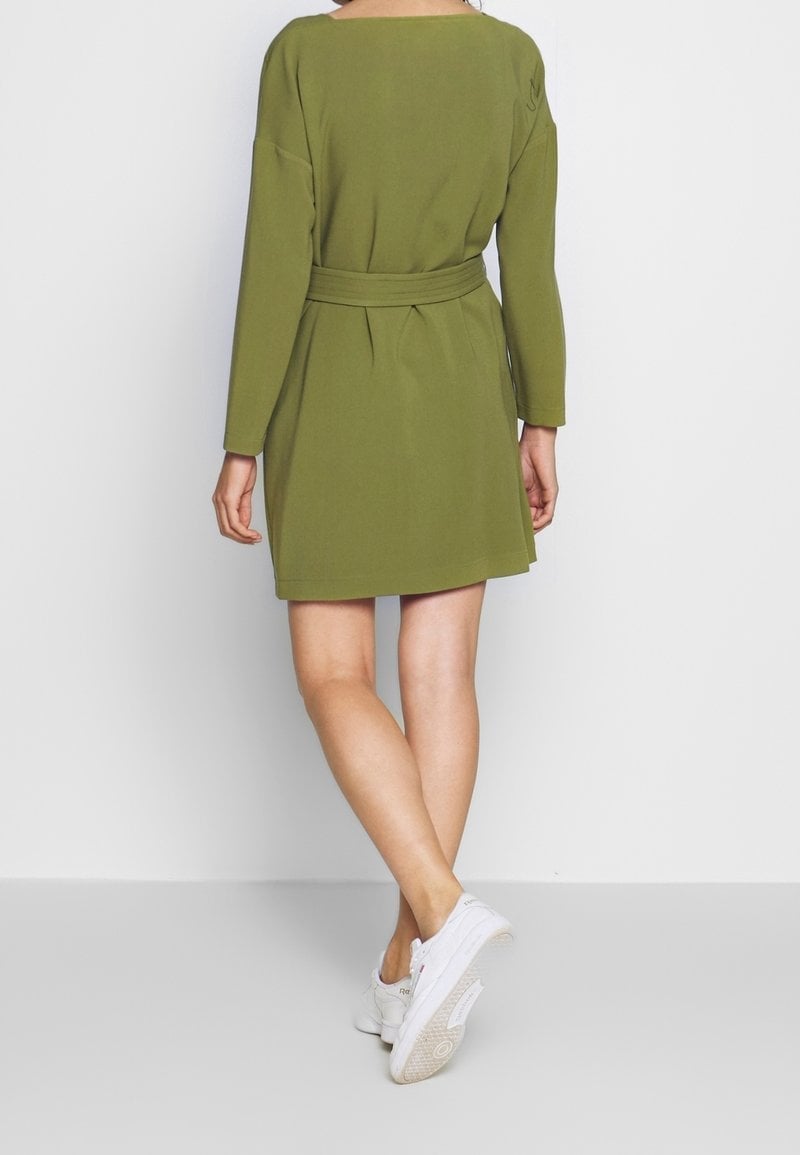 Olive Green Long-Sleeve Shift Dress with Belt — Simple Olive Green Outfits