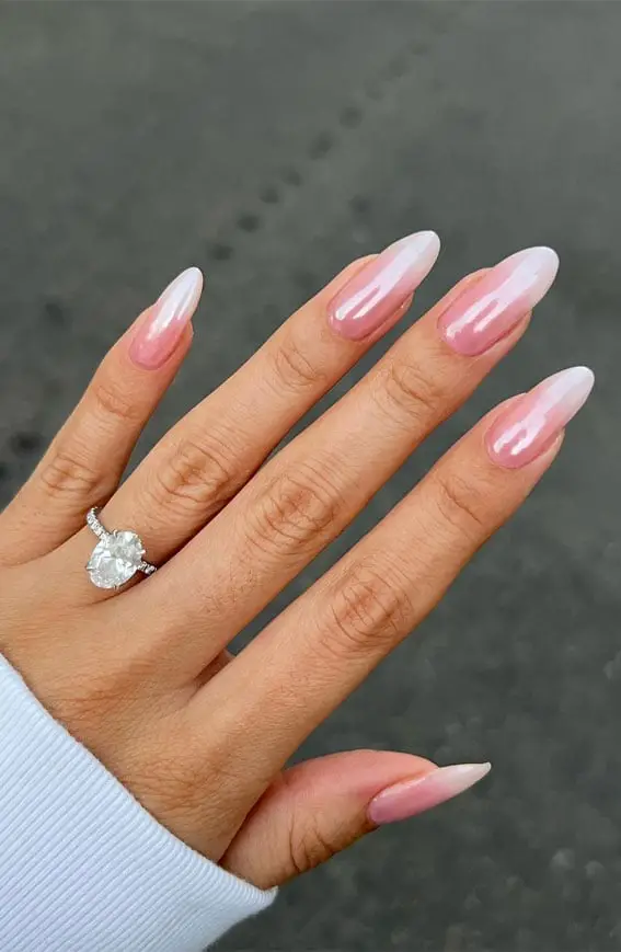 Pink Nude to White Pearlescent Almond Ombre Pink Nude to White Pearlescent Almond Ombre — Simple Ombre Nails
