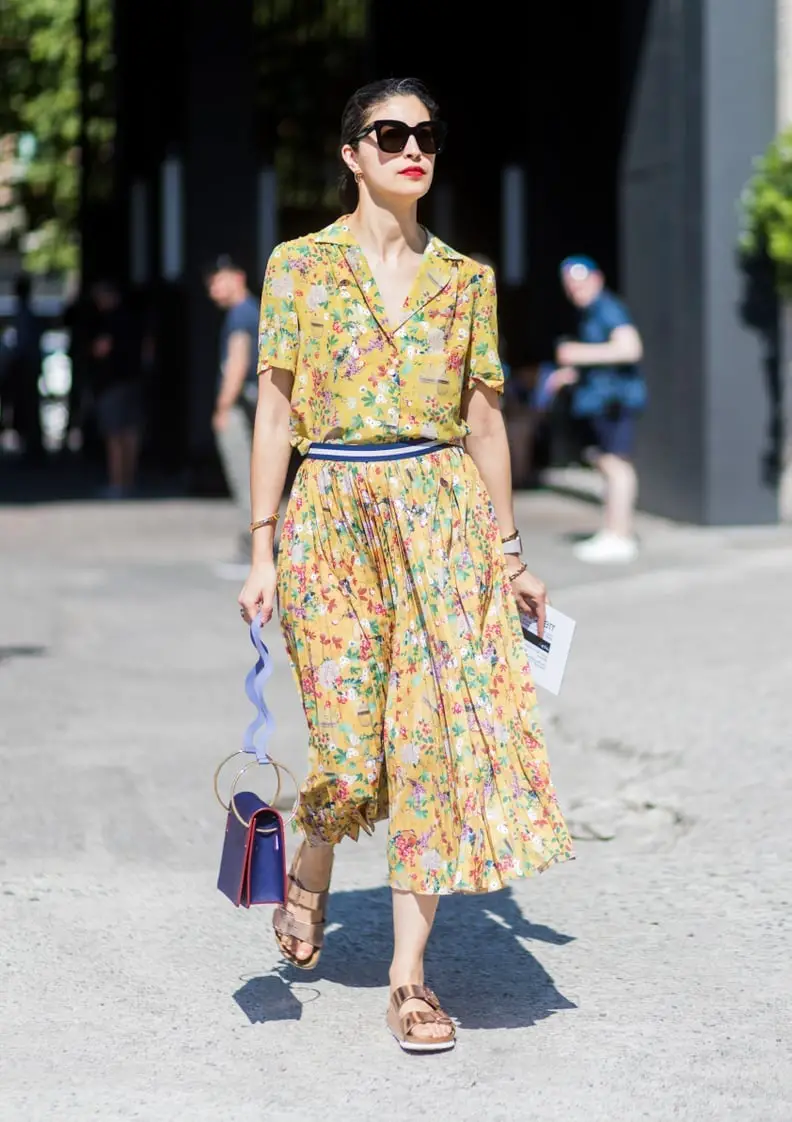 Yellow Floral Set With Rose Gold Flat Sandals Yellow Floral Set With Rose Gold Flat Sandals — Simple Outfits with Birkenstocks