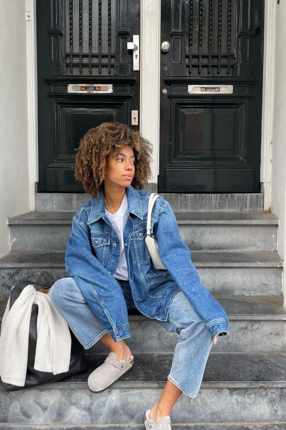 Denim On Denim With Gray Suede Clogs Denim On Denim With Gray Suede Clogs — Simple Outfits with Birkenstocks